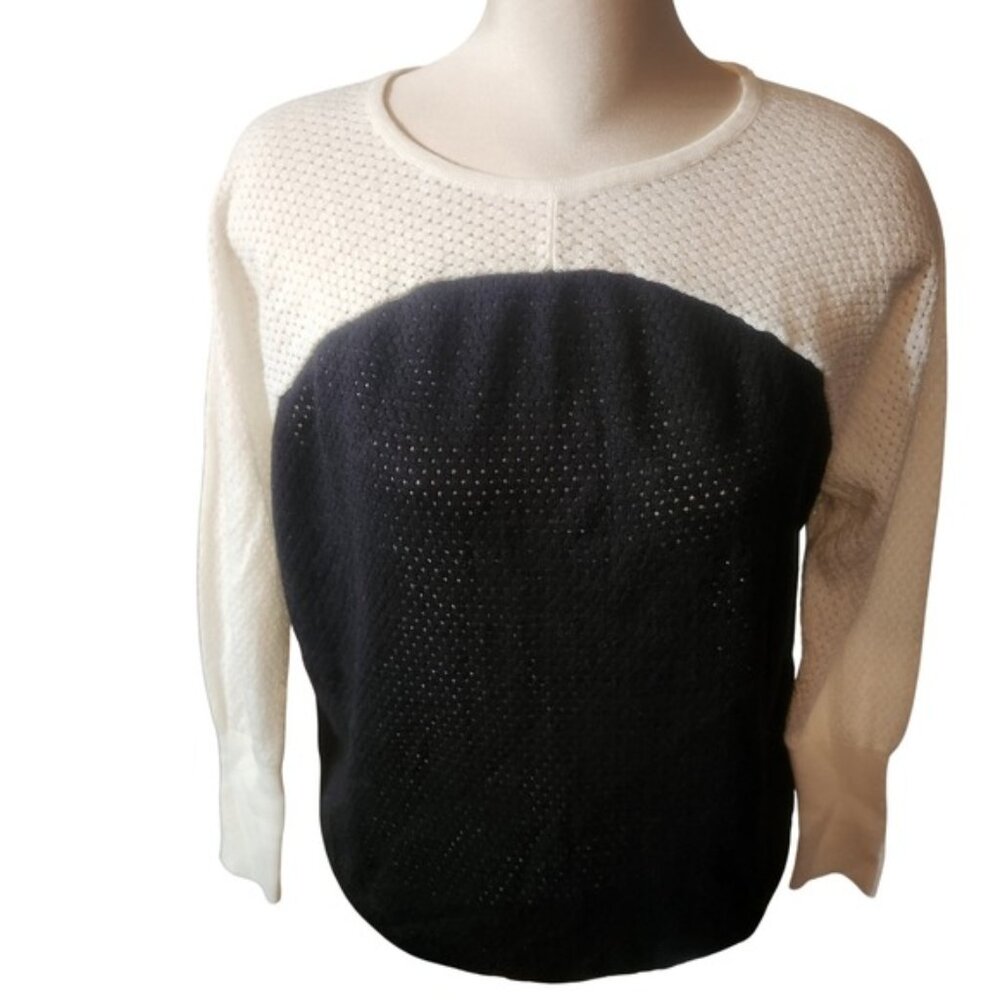Nylon 76 White Black Mesh Knit Sweater Top Size‎ M
